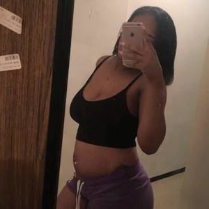 Meet your Posher, Melony